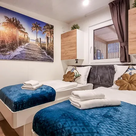 Mobile Zora House - Kamp Soline * Biograd Na Moru